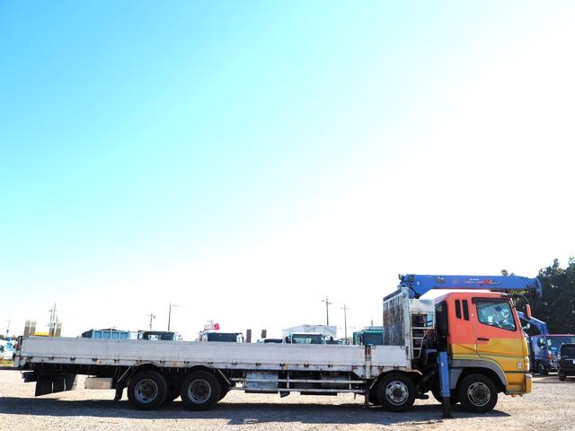 スーパーグレート 　４軸低床　２デフ　タダノ　ＴＭ－ＺＲ５０４　４段クレーン　角足　ラジコン付　上物同年　アルミブロック平ボディ　五方開　床鉄縞板張り　リアエアサス　ターボ３８０馬力　積載１２．３ｔ　７速ＭＴ　デフロック（6枚目）