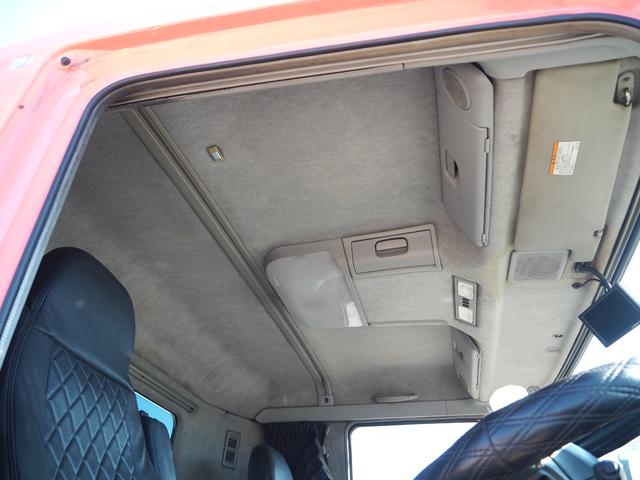 スーパーグレート 　４軸低床　２デフ　タダノ　ＴＭ－ＺＲ５０４　４段クレーン　角足　ラジコン付　上物同年　アルミブロック平ボディ　五方開　床鉄縞板張り　リアエアサス　ターボ３８０馬力　積載１２．３ｔ　７速ＭＴ　デフロック（64枚目）