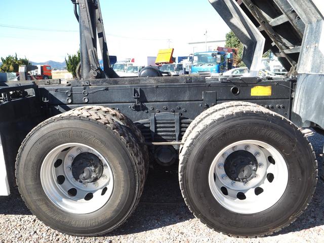 スーパーグレート 　２デフ　小平製　ＤＭ１７－１０　大型ダンプ　電動コボレーン　リーフサス　ターボ３８０馬力　積載８．１ｔ　７速ＭＴ　ベッド付　アルミホイール（前輪のみ）　デフロック　坂道発進補助装置　ＥＴＣ　ＨＩＤ（53枚目）