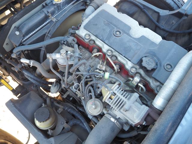 デュトロ 　ワイド幅　ショートボディ／セミロングボディ　タダノ　ＴＭ－ＺＲ２９５　５段クレーン　フックイン　差し違いアウトリガー　リアアウトリガー　２．９３ｔ吊　ラジコン　上物同年　平ボディ　生エンジン　積載３ｔ（59枚目）