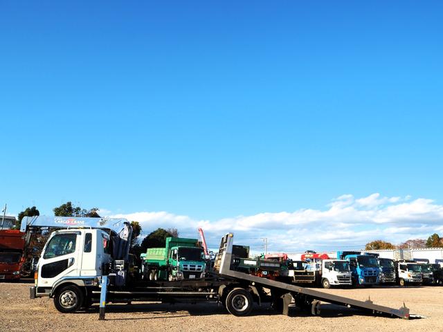 ファイター 　車載車／車両運搬車／キャリアカー　クレーン付セーフティーローダー　タダノ　３段クレーン　角足　差し違いアウトリガー　ラジコン　スライドボディ　油圧リアゲート　ウインチ　ラジコン　生エンジン　積載２ｔ（2枚目）