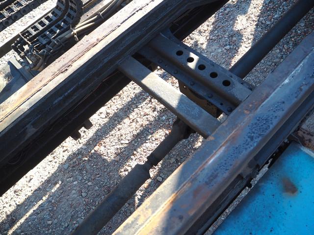 ファイター 　車載車／車両運搬車／キャリアカー　クレーン付セーフティーローダー　タダノ　３段クレーン　角足　差し違いアウトリガー　ラジコン　スライドボディ　油圧リアゲート　ウインチ　ラジコン　生エンジン　積載２ｔ（30枚目）