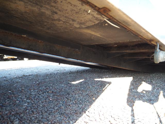 ファイター 　車載車／車両運搬車／キャリアカー　クレーン付セーフティーローダー　タダノ　３段クレーン　角足　差し違いアウトリガー　ラジコン　スライドボディ　油圧リアゲート　ウインチ　ラジコン　生エンジン　積載２ｔ（43枚目）