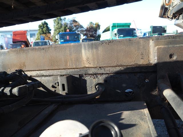 ファイター 　車載車／車両運搬車／キャリアカー　クレーン付セーフティーローダー　タダノ　３段クレーン　角足　差し違いアウトリガー　ラジコン　スライドボディ　油圧リアゲート　ウインチ　ラジコン　生エンジン　積載２ｔ（49枚目）