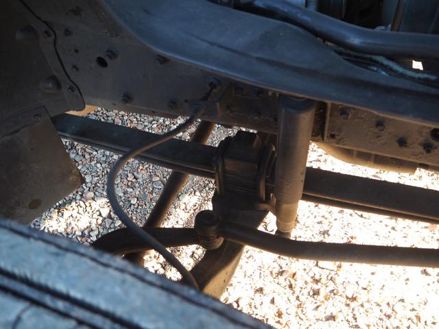 ファイター 　車載車／車両運搬車／キャリアカー　クレーン付セーフティーローダー　タダノ　３段クレーン　角足　差し違いアウトリガー　ラジコン　スライドボディ　油圧リアゲート　ウインチ　ラジコン　生エンジン　積載２ｔ（62枚目）