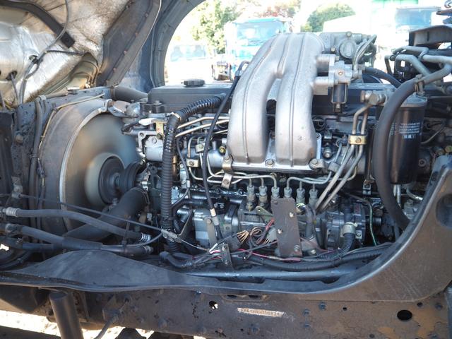 ファイター 　車載車／車両運搬車／キャリアカー　クレーン付セーフティーローダー　タダノ　３段クレーン　角足　差し違いアウトリガー　ラジコン　スライドボディ　油圧リアゲート　ウインチ　ラジコン　生エンジン　積載２ｔ（66枚目）