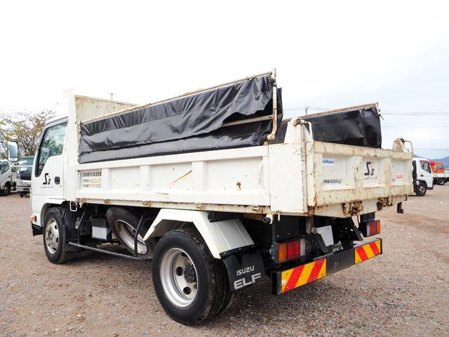 エルフトラック 　新明和製　ＤＲ４－０００３ＳＹ　小型強化ダンプ　手動コボレーン　三方開　ターボ１５０馬力　積載４ｔ　スムーサー（２ペダル）　バックモニター　ＥＴＣ　準中型免許対応（５ｔ限定を除く）（3枚目）