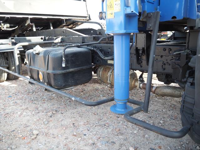 エルフトラック 　ワイド超々ロング　車載車　クレーン付セーフティーローダー　タダノ　３段クレーン　２．９３ｔ吊　ラジコン　車載専用車　スライドボディ　油圧リアゲート　ウインチ　ラジコン　ターボ１５０馬力　積載２．６５ｔ（26枚目）