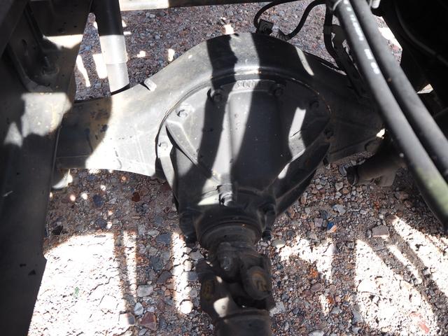 エルフトラック 　ワイド超々ロング　車載車　クレーン付セーフティーローダー　タダノ　３段クレーン　２．９３ｔ吊　ラジコン　車載専用車　スライドボディ　油圧リアゲート　ウインチ　ラジコン　ターボ１５０馬力　積載２．６５ｔ（35枚目）