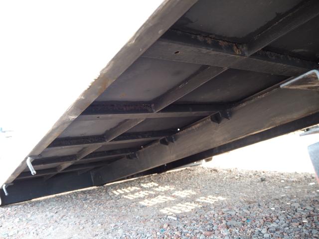 エルフトラック 　ワイド超々ロング　車載車　クレーン付セーフティーローダー　タダノ　３段クレーン　２．９３ｔ吊　ラジコン　車載専用車　スライドボディ　油圧リアゲート　ウインチ　ラジコン　ターボ１５０馬力　積載２．６５ｔ（42枚目）