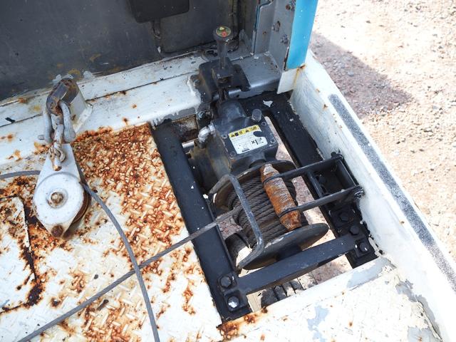 エルフトラック 　ワイド超々ロング　車載車　クレーン付セーフティーローダー　タダノ　３段クレーン　２．９３ｔ吊　ラジコン　車載専用車　スライドボディ　油圧リアゲート　ウインチ　ラジコン　ターボ１５０馬力　積載２．６５ｔ（45枚目）