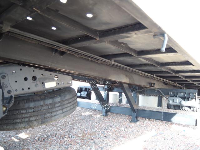 エルフトラック 　ワイド超々ロング　車載車　クレーン付セーフティーローダー　タダノ　３段クレーン　２．９３ｔ吊　ラジコン　車載専用車　スライドボディ　油圧リアゲート　ウインチ　ラジコン　ターボ１５０馬力　積載２．６５ｔ（50枚目）