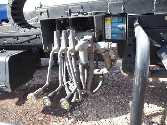 エルフトラック 　ワイド超々ロング　車載車　クレーン付セーフティーローダー　タダノ　３段クレーン　２．９３ｔ吊　ラジコン　車載専用車　スライドボディ　油圧リアゲート　ウインチ　ラジコン　ターボ１５０馬力　積載２．６５ｔ（54枚目）