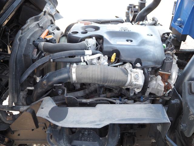 エルフトラック 　ワイド超々ロング　車載車　クレーン付セーフティーローダー　タダノ　３段クレーン　２．９３ｔ吊　ラジコン　車載専用車　スライドボディ　油圧リアゲート　ウインチ　ラジコン　ターボ１５０馬力　積載２．６５ｔ（58枚目）