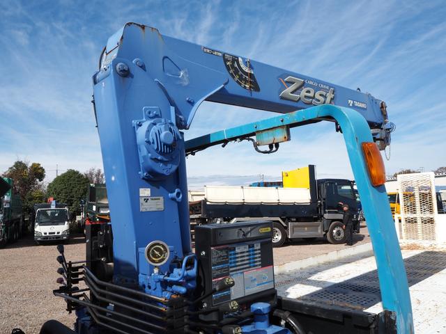 エルフトラック 　ワイド超々ロング　車載車　クレーン付セーフティーローダー　タダノ　３段クレーン　２．９３ｔ吊　ラジコン　車載専用車　スライドボディ　油圧リアゲート　ウインチ　ラジコン　ターボ１５０馬力　積載２．６５ｔ（62枚目）