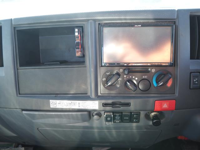 エルフトラック 　ワイド超々ロング　車載車　クレーン付セーフティーローダー　タダノ　３段クレーン　２．９３ｔ吊　ラジコン　車載専用車　スライドボディ　油圧リアゲート　ウインチ　ラジコン　ターボ１５０馬力　積載２．６５ｔ（77枚目）