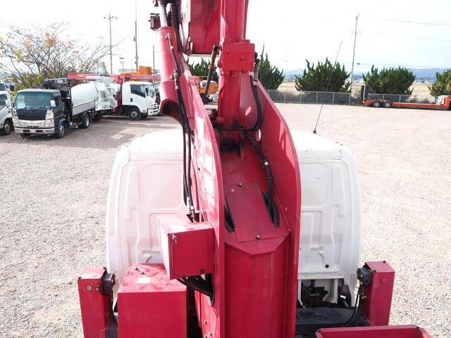 デュトロ アイチ製 スカイマスター 12m高所作業車 SB12A 作業床地上高12.0m 上物同年 ブーム自動格納装置 直下型アウトリガー アワメーター4645hr ターボ150馬力 積載150kg 5速MT(12枚目)