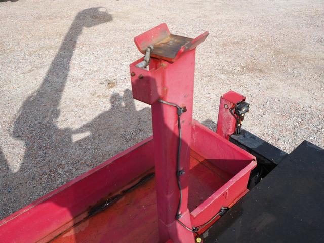 デュトロ アイチ製 スカイマスター 12m高所作業車 SB12A 作業床地上高12.0m 上物同年 ブーム自動格納装置 直下型アウトリガー アワメーター4645hr ターボ150馬力 積載150kg 5速MT(16枚目)