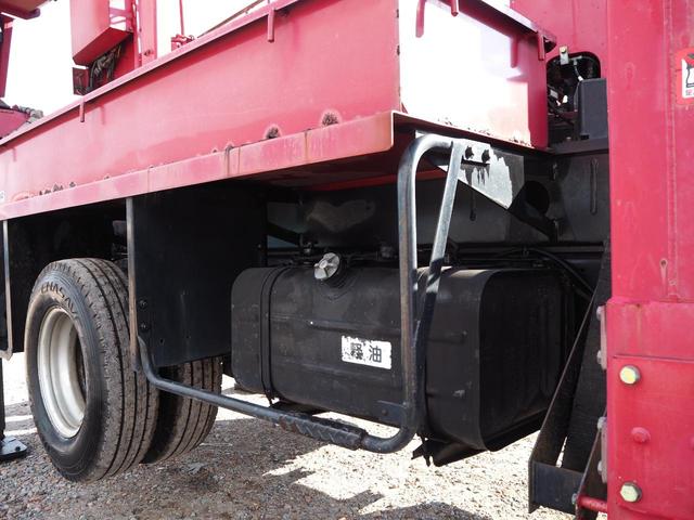 デュトロ アイチ製 スカイマスター 12m高所作業車 SB12A 作業床地上高12.0m 上物同年 ブーム自動格納装置 直下型アウトリガー アワメーター4645hr ターボ150馬力 積載150kg 5速MT(30枚目)