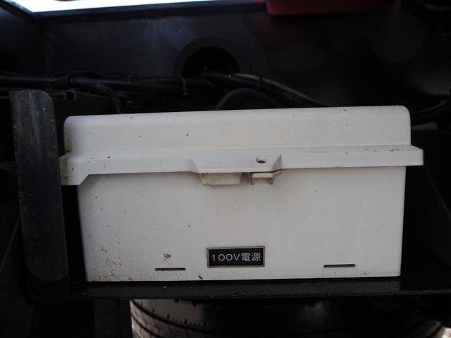 デュトロ アイチ製 スカイマスター 12m高所作業車 SB12A 作業床地上高12.0m 上物同年 ブーム自動格納装置 直下型アウトリガー アワメーター4645hr ターボ150馬力 積載150kg 5速MT(39枚目)