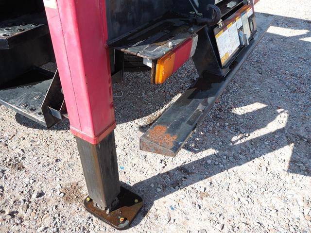 デュトロ アイチ製 スカイマスター 12m高所作業車 SB12A 作業床地上高12.0m 上物同年 ブーム自動格納装置 直下型アウトリガー アワメーター4645hr ターボ150馬力 積載150kg 5速MT(44枚目)