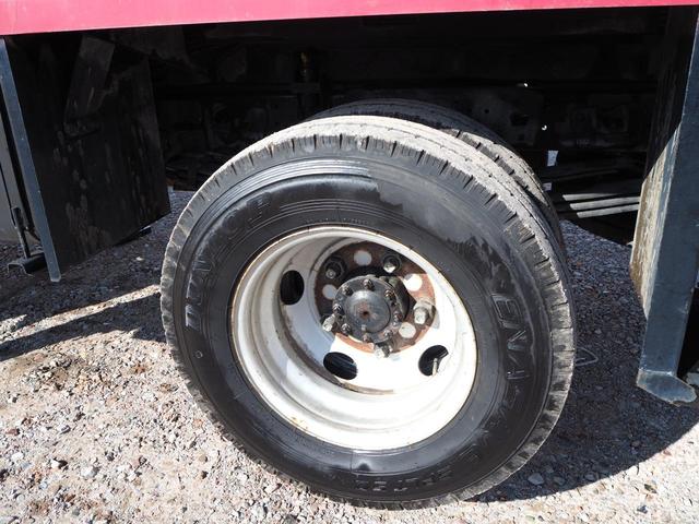 デュトロ アイチ製 スカイマスター 12m高所作業車 SB12A 作業床地上高12.0m 上物同年 ブーム自動格納装置 直下型アウトリガー アワメーター4645hr ターボ150馬力 積載150kg 5速MT(46枚目)