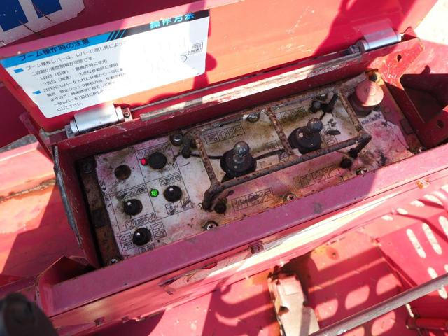 デュトロ アイチ製 スカイマスター 12m高所作業車 SB12A 作業床地上高12.0m 上物同年 ブーム自動格納装置 直下型アウトリガー アワメーター4645hr ターボ150馬力 積載150kg 5速MT(58枚目)