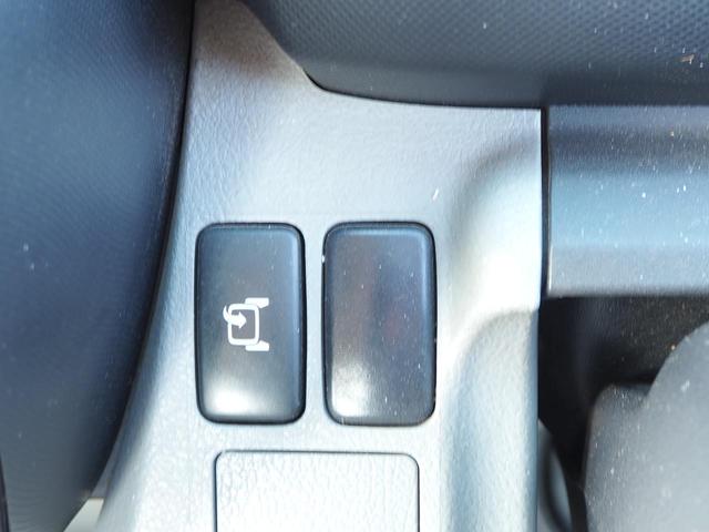 デュトロ アイチ製 スカイマスター 12m高所作業車 SB12A 作業床地上高12.0m 上物同年 ブーム自動格納装置 直下型アウトリガー アワメーター4645hr ターボ150馬力 積載150kg 5速MT(68枚目)