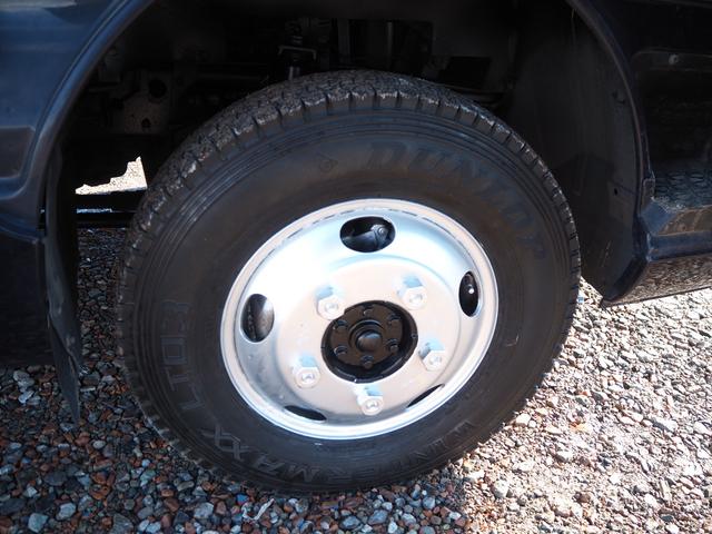 ローザ 　４ＷＤ　フルタイム式四駆　マイクロバス　２９人乗り　自動スイング扉　電動補助ステップ／オートステップ　リアトランク　プレヒーター　リアヒーター　運転席パワーウィンドウ　ターボ１５０馬力　ＤＵＯＮＩＣ（10枚目）