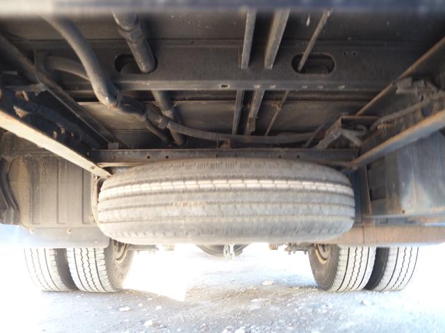 ローザ 　４ＷＤ　フルタイム式四駆　マイクロバス　２９人乗り　自動スイング扉　電動補助ステップ／オートステップ　リアトランク　プレヒーター　リアヒーター　運転席パワーウィンドウ　ターボ１５０馬力　ＤＵＯＮＩＣ（19枚目）