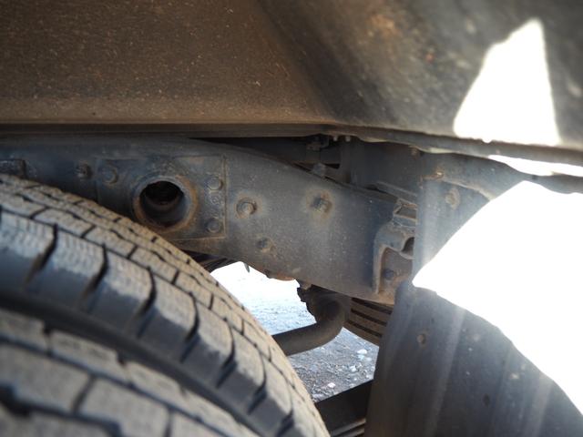 ローザ 　４ＷＤ　フルタイム式四駆　マイクロバス　２９人乗り　自動スイング扉　電動補助ステップ／オートステップ　リアトランク　プレヒーター　リアヒーター　運転席パワーウィンドウ　ターボ１５０馬力　ＤＵＯＮＩＣ（23枚目）