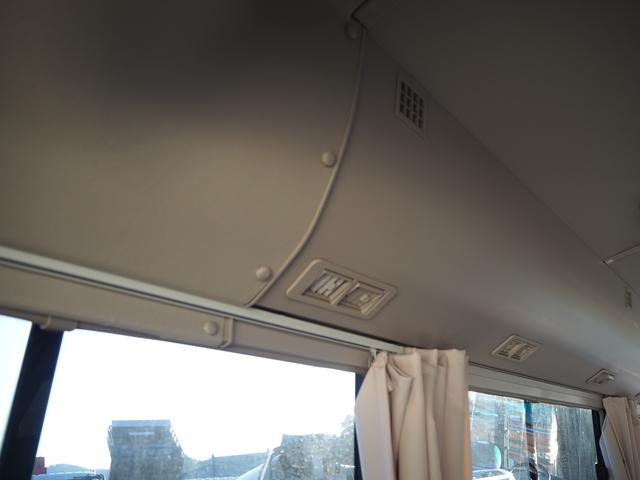 ローザ 　４ＷＤ　フルタイム式四駆　マイクロバス　２９人乗り　自動スイング扉　電動補助ステップ／オートステップ　リアトランク　プレヒーター　リアヒーター　運転席パワーウィンドウ　ターボ１５０馬力　ＤＵＯＮＩＣ（37枚目）