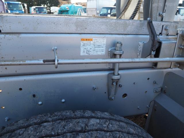 ギガ ワンオーナー ディーラーにてエンジン・クラッチ交換 カスタムグレード ハイルーフ 2デフ 造りボディ 極東 大型ダンプ DD10-761 電動コボレーン リーフサス ターボ380馬力 積載8.6t(34枚目)