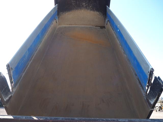 ギガ ワンオーナー ディーラーにてエンジン・クラッチ交換 カスタムグレード ハイルーフ 2デフ 造りボディ 極東 大型ダンプ DD10-761 電動コボレーン リーフサス ターボ380馬力 積載8.6t(42枚目)