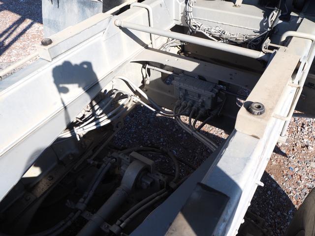 ギガ ワンオーナー ディーラーにてエンジン・クラッチ交換 カスタムグレード ハイルーフ 2デフ 造りボディ 極東 大型ダンプ DD10-761 電動コボレーン リーフサス ターボ380馬力 積載8.6t(55枚目)