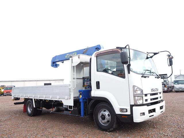 フォワード 　標準幅　タダノ製　ＴＭ－ＺＥ３０４ＨＲ　４段クレーン　フックイン　２．９３ｔ吊　ラジコン付　上物同年　アルミブロック平ボディ　三方開　内フック　リーフサス　ターボ１９０馬力　積載２．６５ｔ　６速ＭＴ（30枚目）