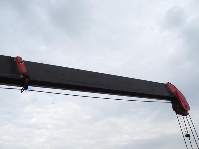 コンドル 　増々トン　２デフ　リターダ　ワイド　古河ユニック製　大型用５００シリーズ　ＵＲＵ５０３ＲＫＫ　３段クレーン　ラジコン付　上物同年　アルミブロック平ボディ　リーフサス　ターボ２８０馬力　積載１０．５ｔ（19枚目）