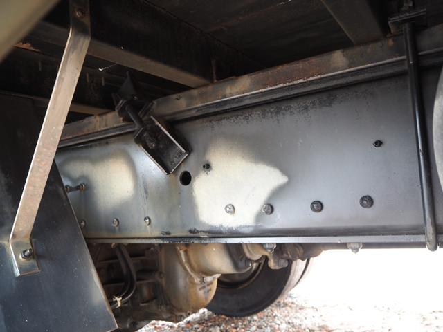 コンドル 　増々トン　２デフ　リターダ　ワイド　古河ユニック製　大型用５００シリーズ　ＵＲＵ５０３ＲＫＫ　３段クレーン　ラジコン付　上物同年　アルミブロック平ボディ　リーフサス　ターボ２８０馬力　積載１０．５ｔ（32枚目）