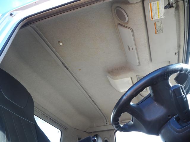 スーパーグレート 　３軸高床　２デフ　極東　汚泥運搬車／汚泥ダンプ／天蓋ダンプ／タンク車　ＤＤ１０－７７１Ｔ　８．９立米　オールステンレスボディ　リーフサス　積載８．７ｔ　ＳｈｉｆｔＰｉｌｏｔ（２ペダル）　デフロック（74枚目）