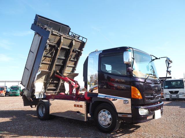 ヒノレンジャー 　増トン　造りボディ　極東　ダンプ　ＤＤ０７－４８　電動コボレーン　リーフサス　ターボ２２５馬力　積載７．７ｔ　６速ＭＴ　ベッド付き　坂道発進補助装置　バックモニター　ＥＴＣ　キセノンヘッドライト（15枚目）