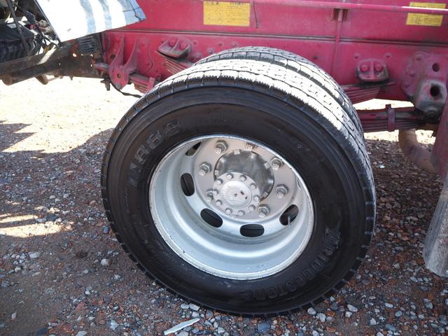 ヒノレンジャー 　増トン　造りボディ　極東　ダンプ　ＤＤ０７－４８　電動コボレーン　リーフサス　ターボ２２５馬力　積載７．７ｔ　６速ＭＴ　ベッド付き　坂道発進補助装置　バックモニター　ＥＴＣ　キセノンヘッドライト（34枚目）