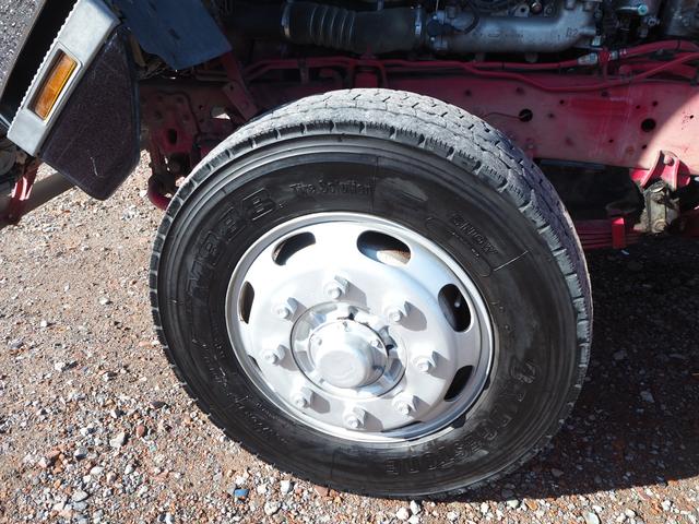 ヒノレンジャー 　増トン　造りボディ　極東　ダンプ　ＤＤ０７－４８　電動コボレーン　リーフサス　ターボ２２５馬力　積載７．７ｔ　６速ＭＴ　ベッド付き　坂道発進補助装置　バックモニター　ＥＴＣ　キセノンヘッドライト（50枚目）