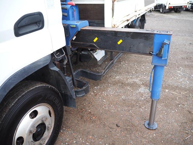 キャンター 　ワイドロング　タダノ製　ＴＭ－ＺＥ２９４ＭＨ　４段クレーン　フックイン　差し違いアウトリガー　２．９３ｔ吊　ラジコン　上物同年　平ボディ　軽々ゲート　ターボ１５０馬力　積載２ｔ　５速ＭＴ　ＥＴＣ（14枚目）