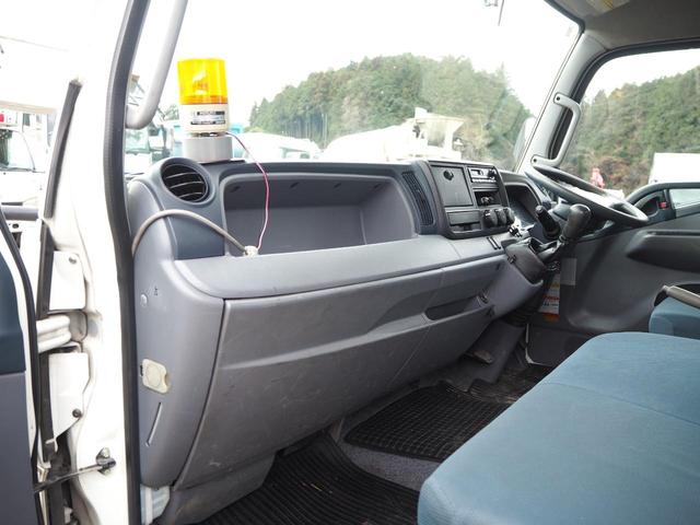 キャンター 　ワイドロング　タダノ製　ＴＭ－ＺＥ２９４ＭＨ　４段クレーン　フックイン　差し違いアウトリガー　２．９３ｔ吊　ラジコン　上物同年　平ボディ　軽々ゲート　ターボ１５０馬力　積載２ｔ　５速ＭＴ　ＥＴＣ（46枚目）