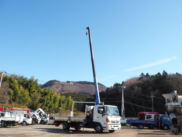 ヒノレンジャー 標準幅 タダノ製 TM-ZE304HR 4段クレーン フックイン 2.93t吊 ラジコン付 上物同年 平ボディ ターボ210馬力 積載2.4t 6速MT ベッド付 坂道発進補助装置 HID(12枚目)