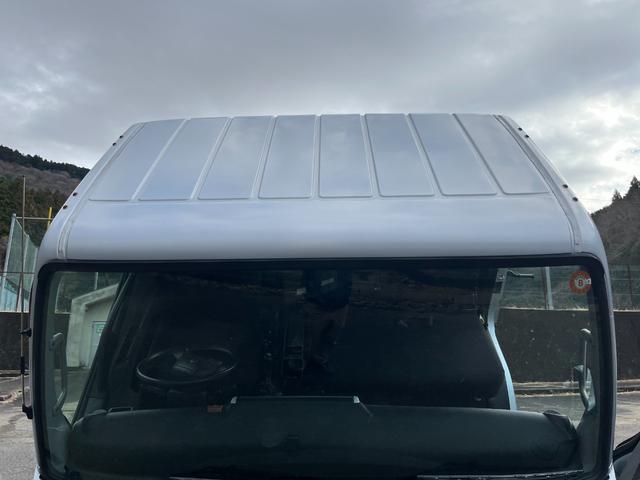 キャンター 　ワイドセミロング　幌車／カーテン車　アルミブロック平ボディ　床面：鉄板張り　ターボ１７５馬力　積載４．６５ｔ　５速ＭＴ　坂道発進補助装置　バックモニター　ドライブレコーダー　ＥＴＣ（38枚目）