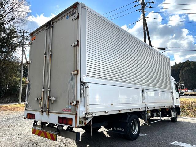 ヒノレンジャー 　６２００ワイド　トランテックス製　アルミウイング　ＨＦＤＬＫ－ＭＤＡＡ８Ｊ　ラッシング２段　リーフサス　ターボ２１０馬力　積載２．９５ｔ　プロシフト（２ペダル）　ベッド付き　バックモニター　ＥＴＣ（5枚目）