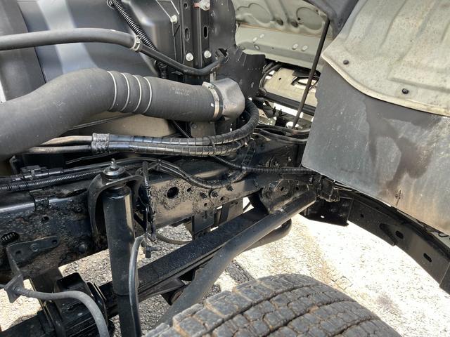 ヒノレンジャー 　６２００ワイド　トランテックス製　アルミウイング　ＨＦＤＬＫ－ＭＤＡＡ８Ｊ　ラッシング２段　リーフサス　ターボ２１０馬力　積載２．９５ｔ　プロシフト（２ペダル）　ベッド付き　バックモニター　ＥＴＣ（35枚目）