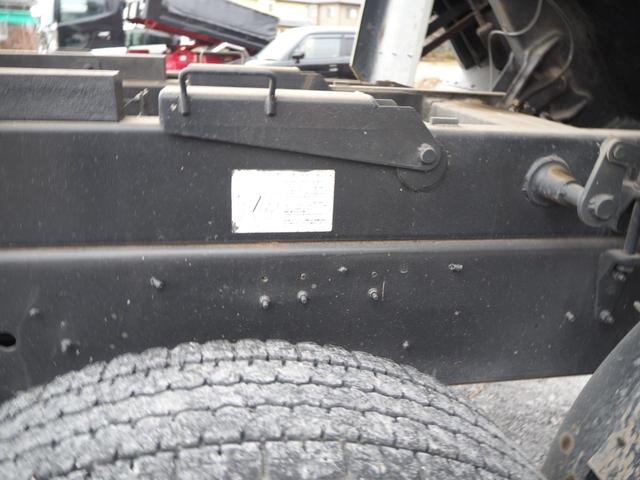 プロフィア 　２デフ　新明和製　ＤＲＳ１１－００１０ＳＹ３　大型ダンプ　電動コボレーン　積載８．８ｔ　ターボ３８０馬力　デフロック　ベッド付き（48枚目）