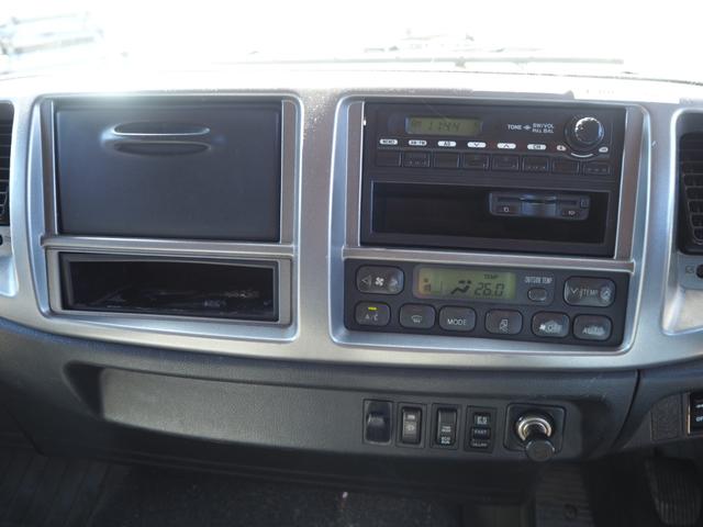 ヒノレンジャー 　ハイルーフ　６．２ｍ　ワイド　トランテックス製　アルミウイング　積載３．０５ｔ　床面木板　ラッシング２段　内フック（落とし込み式）リーフサス　　６速マニュアル　ベッド付き　バックモニター　ＥＴＣ（68枚目）